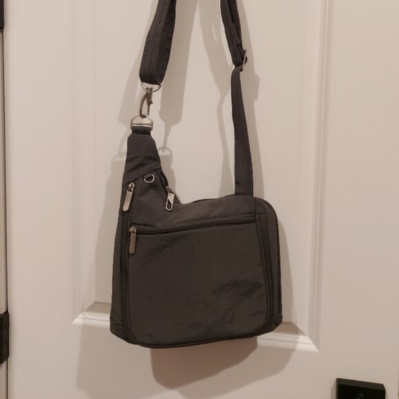 Magellan VaultPro Crossbody Bag - Picture 2 of 9